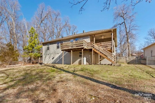 Cozy Quiet Retreat In The Woods - image 39