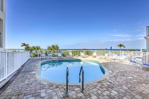 201 Belleair Beach Club - image 34