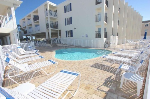 201 Belleair Beach Club - image 37