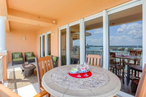 801 Harborview Grande - image 15