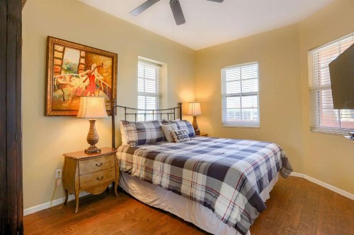 801 Harborview Grande - image 4
