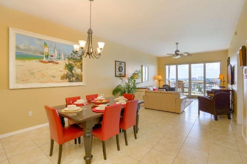 801 Harborview Grande - image 6