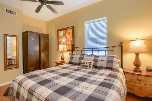 801 Harborview Grande - image 7