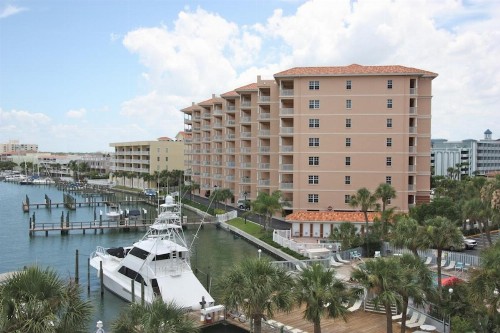 801 Harborview Grande - image 9
