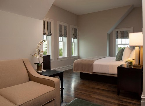 Belleview Inn - image 22