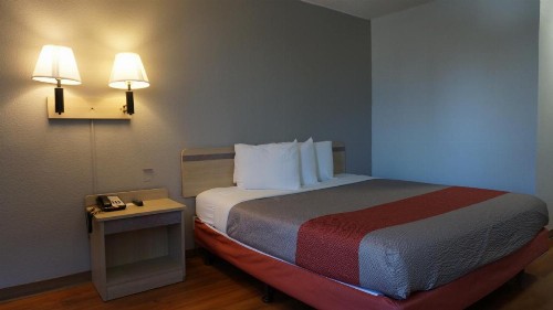 Motel 6-Belmont CA - San Francisco - Redwood City - image 14
