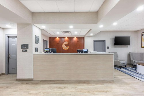 Expo Inn and Suites - image 22
