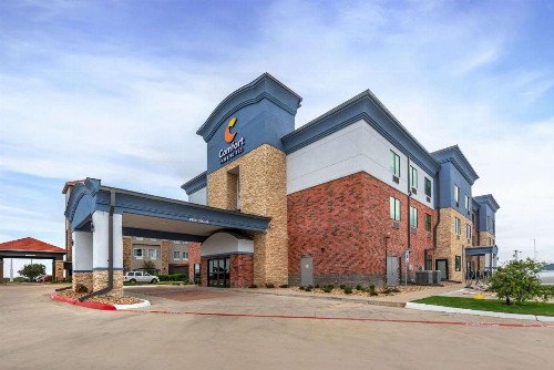 Expo Inn and Suites - image 7
