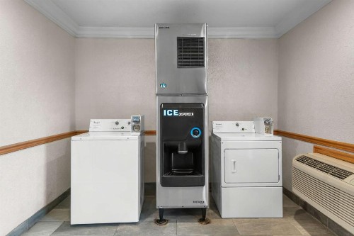 SureStay Plus Hotel by Best Western Benbrook Ft Worth - image 10
