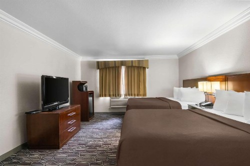 SureStay Plus Hotel by Best Western Benbrook Ft Worth - image 24