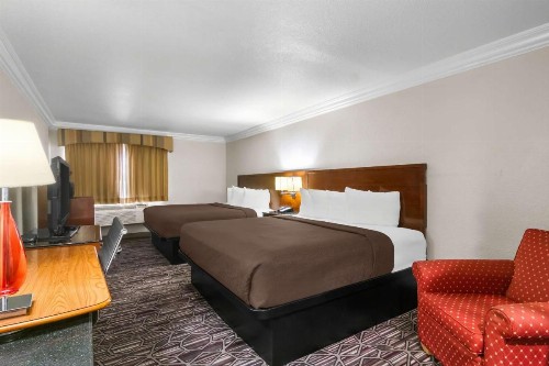 SureStay Plus Hotel by Best Western Benbrook Ft Worth - image 30