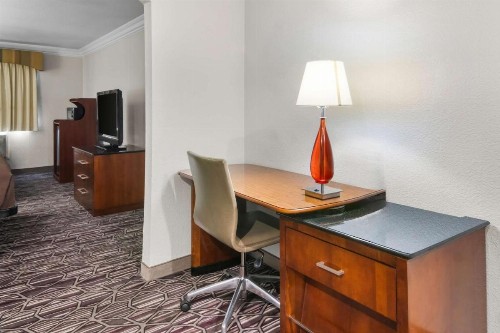 SureStay Plus Hotel by Best Western Benbrook Ft Worth - image 35