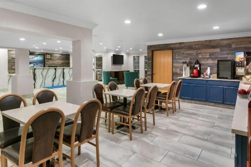 SureStay Plus Hotel by Best Western Benbrook Ft Worth - image 38