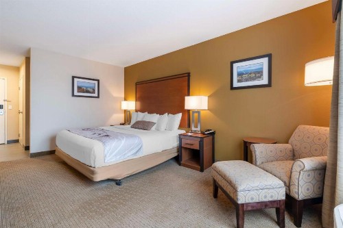 Best Western Plus Bend North - image 20