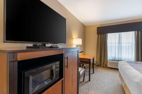 Best Western Plus Bend North - image 23