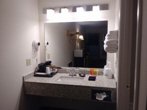Sugarloaf Mountain Motel - image 14