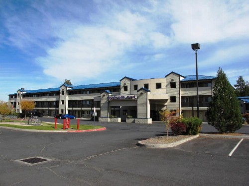 Sugarloaf Mountain Motel - image 15