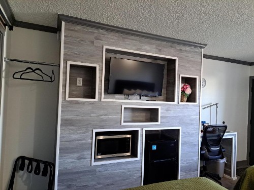 Dunes Motel - Bend - image 22
