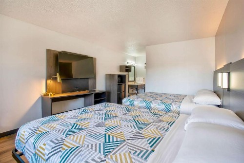 Motel 6-Bend OR - image 21