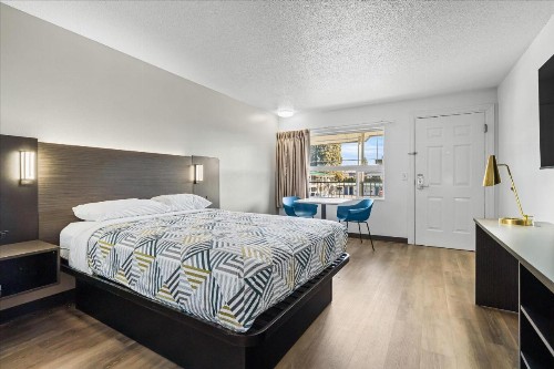 Motel 6-Bend OR - image 30