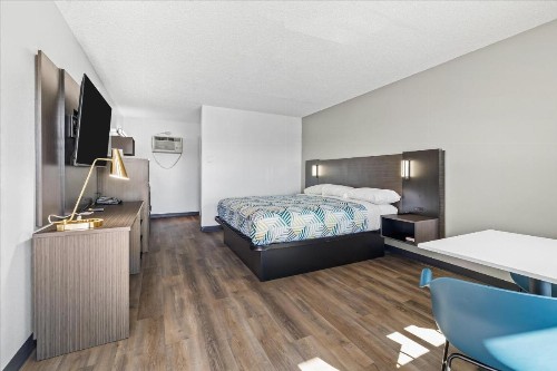 Motel 6-Bend OR - image 31