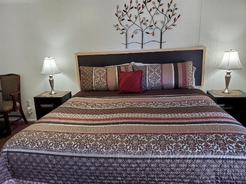 Sonoma Lodge - image 24