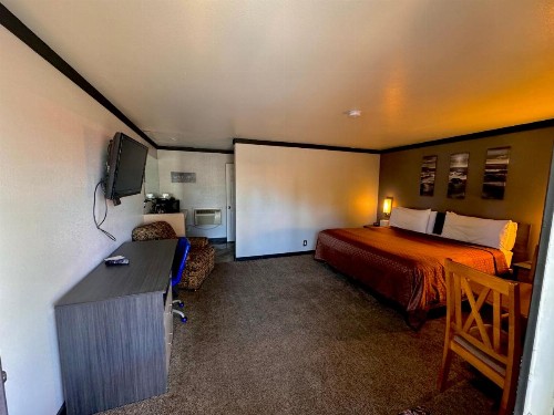 Cascade Lodge - image 32