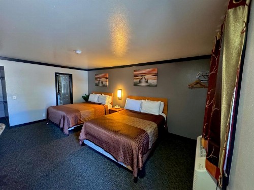 Cascade Lodge - image 9