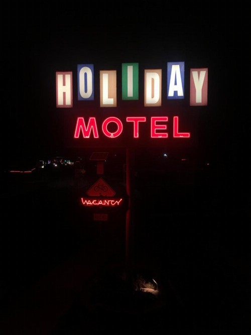 Holiday Motel Bend - image 11