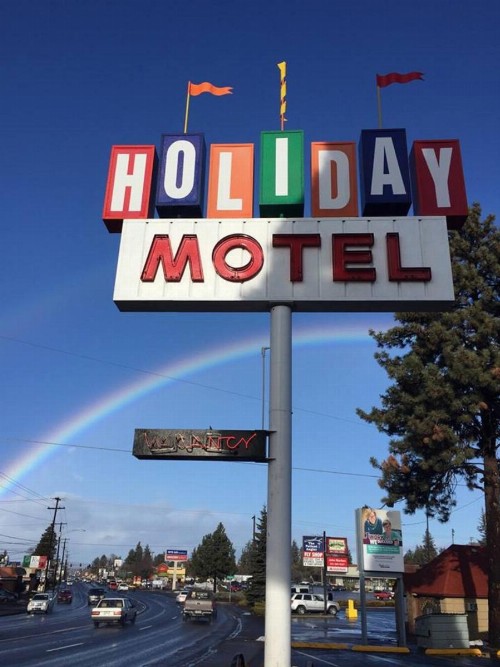 Holiday Motel Bend - image 26