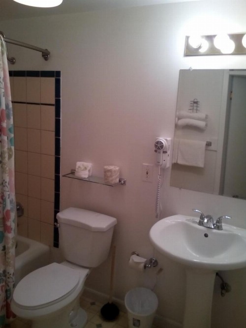 Holiday Motel Bend - image 34