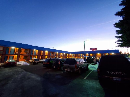 Motel West - image 10