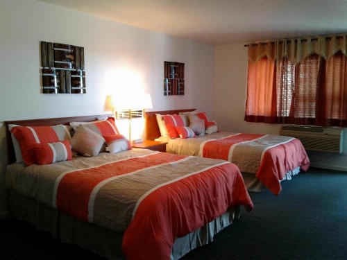 Motel West - image 11