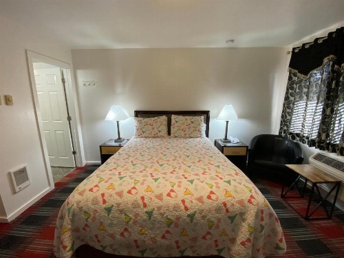 Motel West - image 21