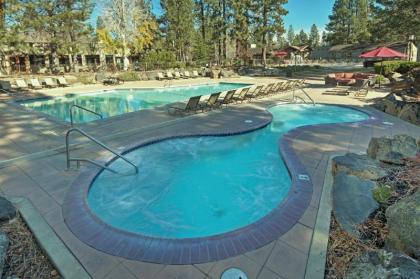 Seventh Mountain Resort