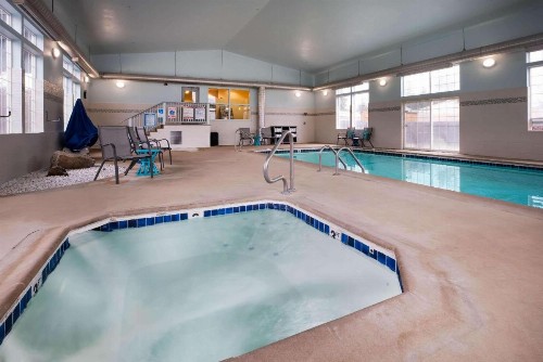 La Quinta Inn by Wyndham Bend - image 24