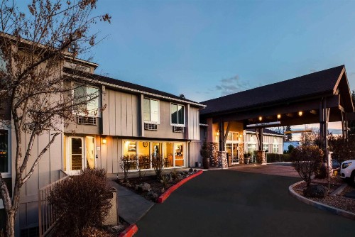 La Quinta Inn by Wyndham Bend - image 30