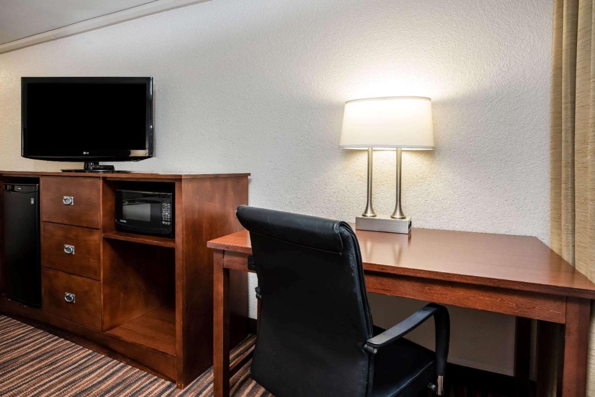 La Quinta Inn by Wyndham Bend - image 5