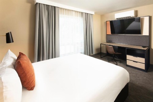 Waypoint Hotel - image 20