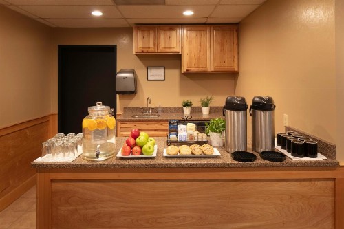 Waypoint Hotel - image 29