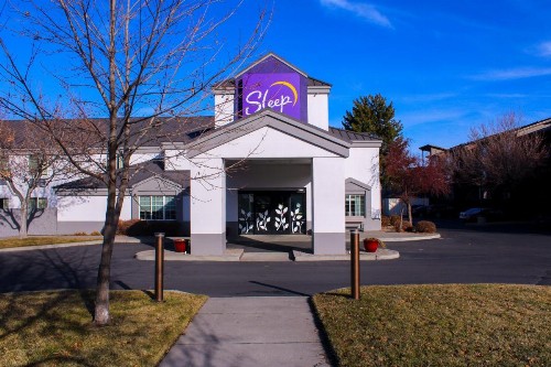 Sleep Inn Bend - image 1
