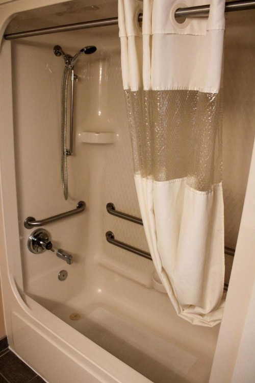 Sleep Inn Bend - image 30