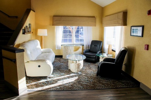 Sleep Inn Bend - image 35