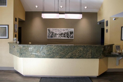 Sleep Inn Bend - image 38