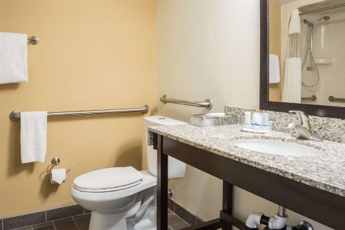 Sleep Inn Bend - image 4