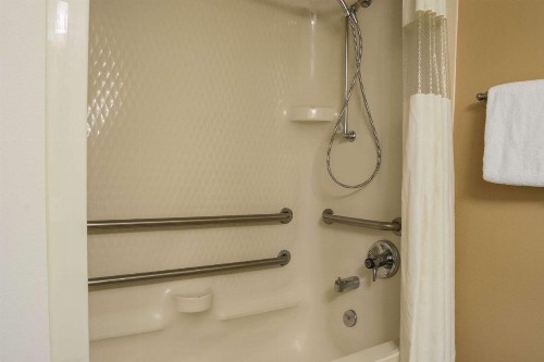 Sleep Inn Bend - image 6