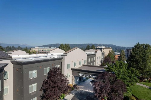 DoubleTree by Hilton Bend - image 12