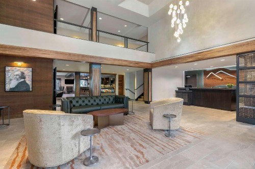 DoubleTree by Hilton Bend - image 21