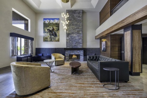 DoubleTree by Hilton Bend - image 33