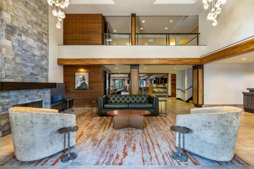 DoubleTree by Hilton Bend - image 35